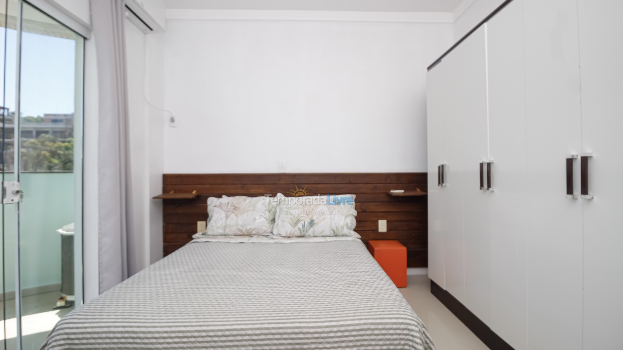 Apartamento para aluguel de temporada em Bombinhas (Praia de Quatro Ilhas)