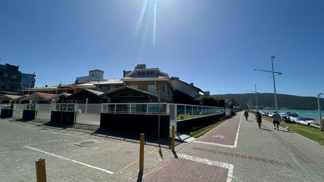 Casa para alugar em Bombinhas - Praia de Bombas