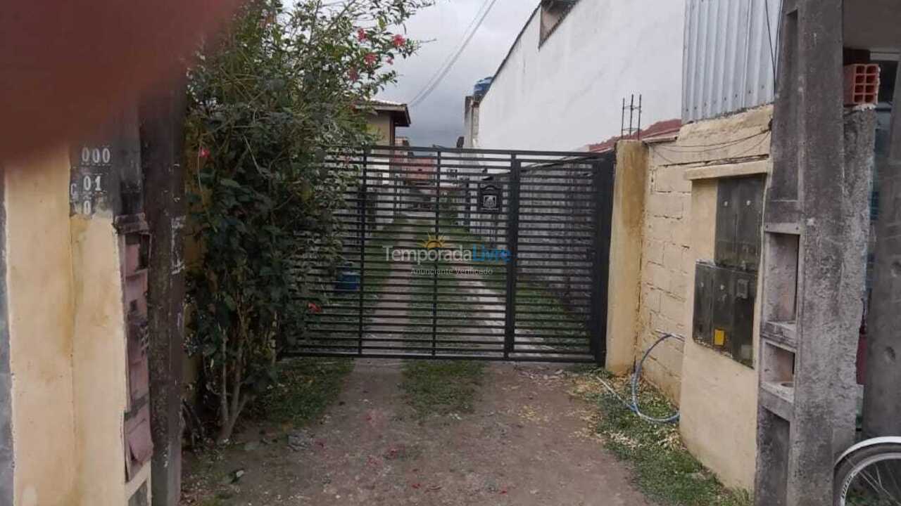 Casa para aluguel de temporada em Boracéia (Balneario Mogiano)