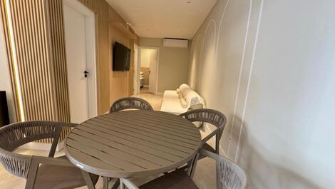 Excellent new apartment 100 meters from the beach with waves in Canto Grande.