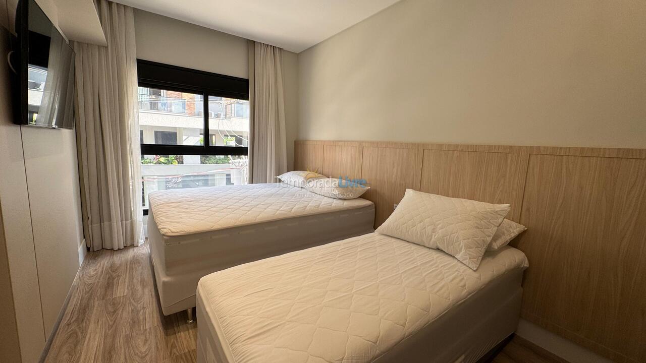 Apartment for vacation rental in Bombinhas (Canto Grande)