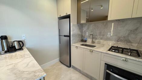 Excellent new apartment 100 meters from the beach with waves in Canto Grande.