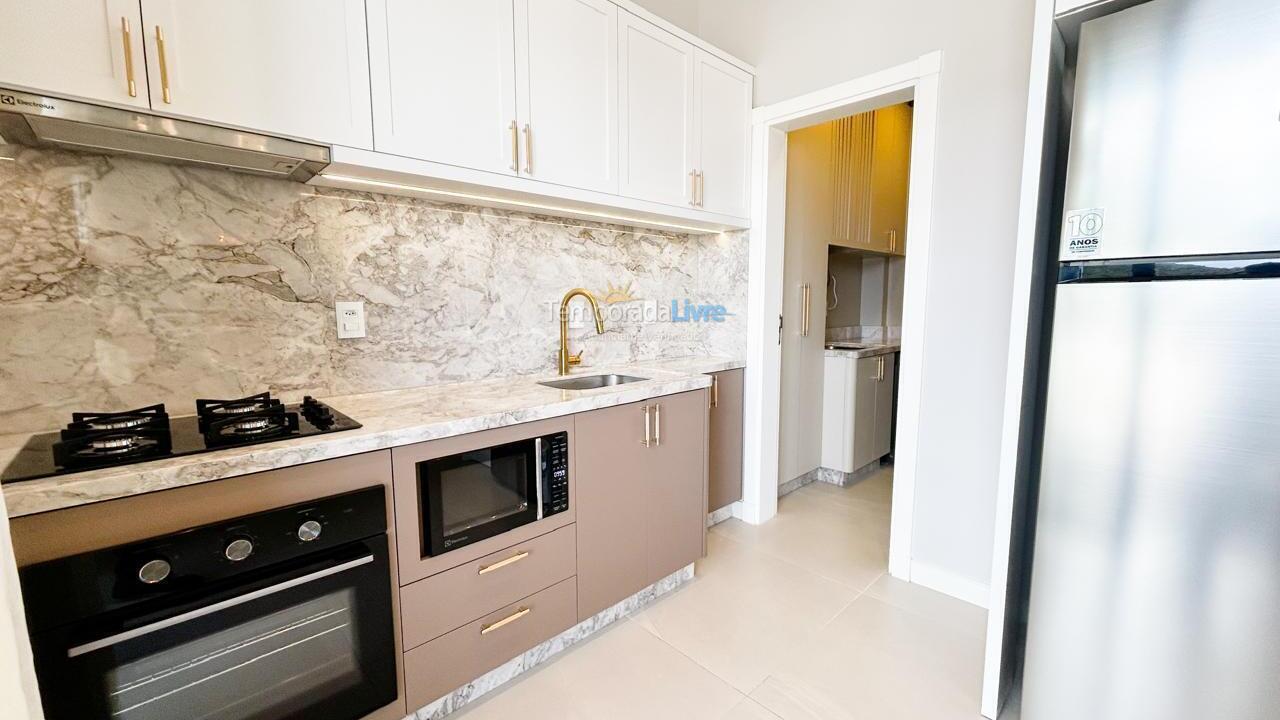 Apartment for vacation rental in Bombinhas (Canto Grande)