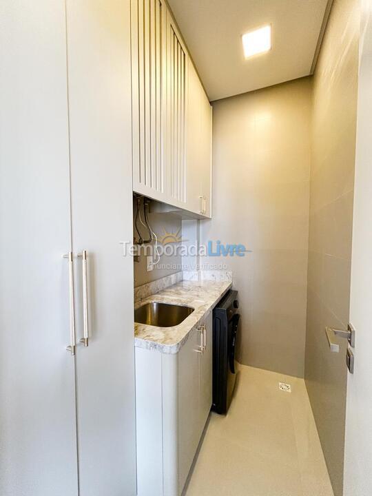 Apartment for vacation rental in Bombinhas (Canto Grande)