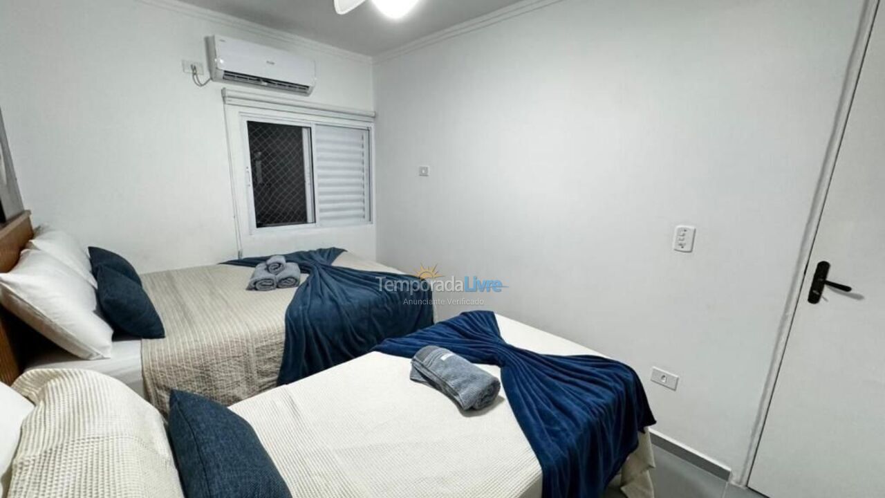 Apartamento para aluguel de temporada em Santos (Aparecida)