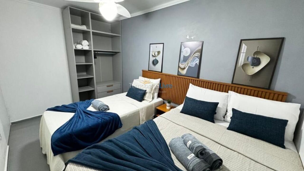 Apartamento para aluguel de temporada em Santos (Aparecida)