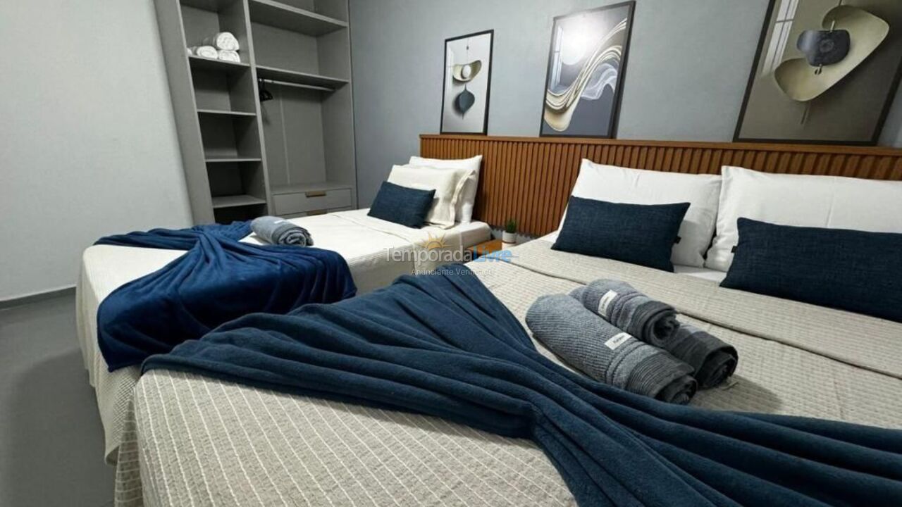 Apartamento para aluguel de temporada em Santos (Aparecida)