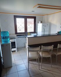 Cozinha integrada completa