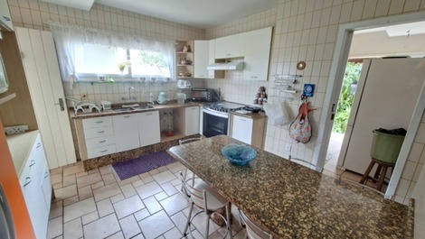 ¡Casa frente al mar en Jurerê!