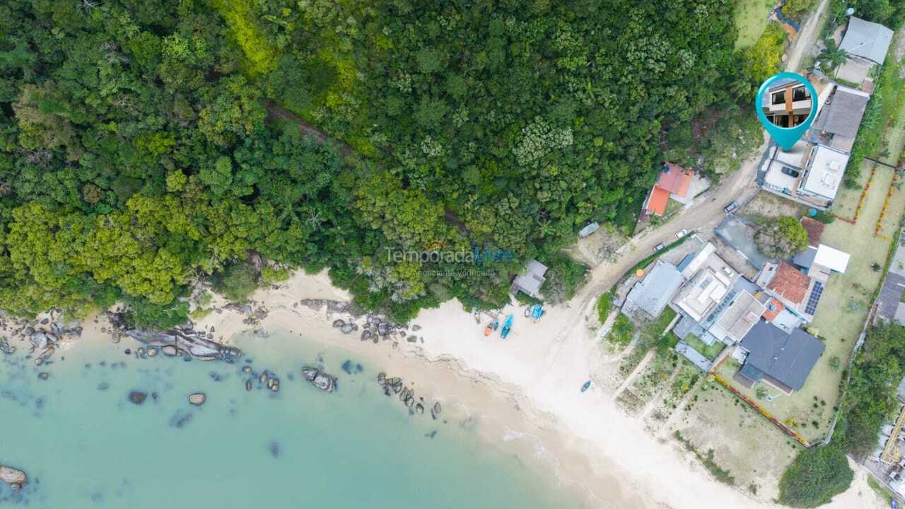 Casa para alquiler de vacaciones em Bombinhas (Praia de Zimbros)
