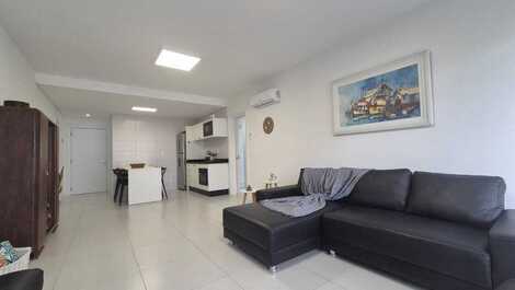 JURERÊ, 3 SUITES, A 200 METROS DE LA PLAYA