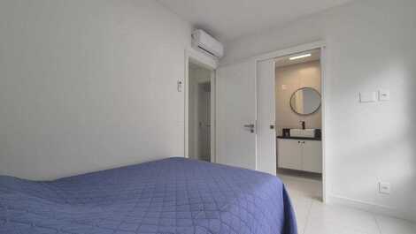 JURERÊ, 3 SUITES, A 200 METROS DE LA PLAYA