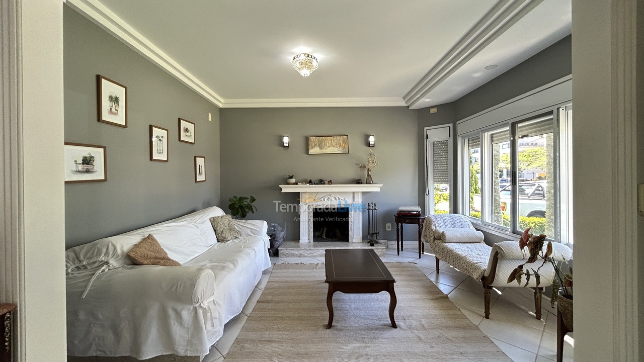 Casa para alquiler de vacaciones em Florianopolis (Jurerê)
