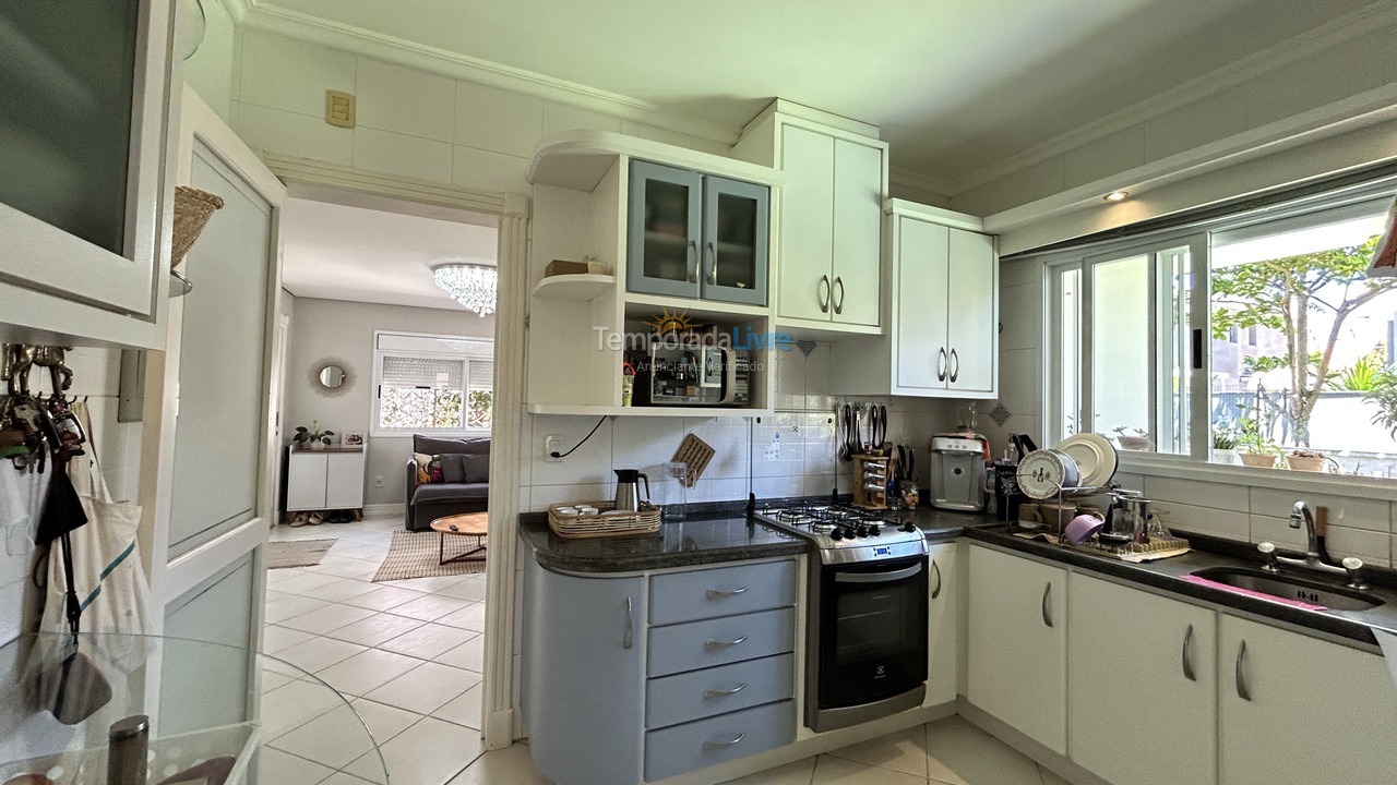 Casa para alquiler de vacaciones em Florianopolis (Jurerê)