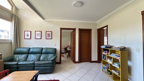 Casa completa cerca de la playa de Jurerê.