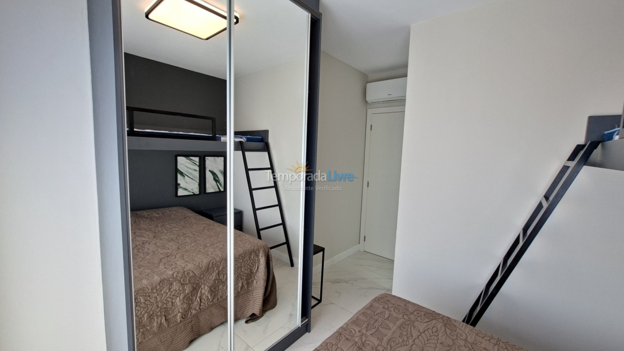 Apartamento para aluguel de temporada em Florianopolis (Jurerê Internacional)