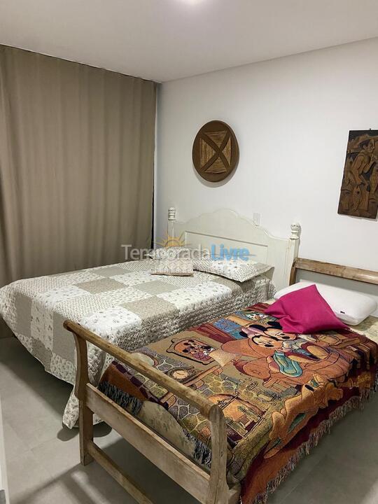 Casa para alquiler de vacaciones em São Sebastião (Camburi)