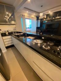 Modern apartment near the beach with incredible views and exceptional comfort!