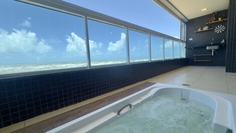 Moderno apartamento frente al mar en Atalaia, Aracaju/SE