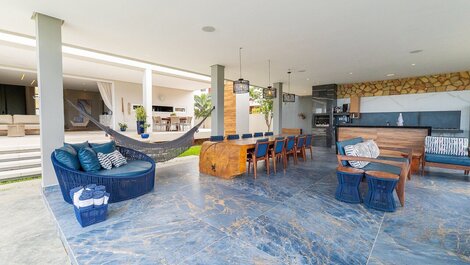 Mansão de Luxo em Condomínio no Caribe Brasileiro