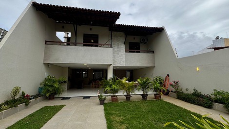 Casa Sofisticada na Praia da Atalaia - Aracaju-SE