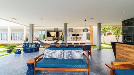 Mansão de Luxo em Condomínio no Caribe Brasileiro