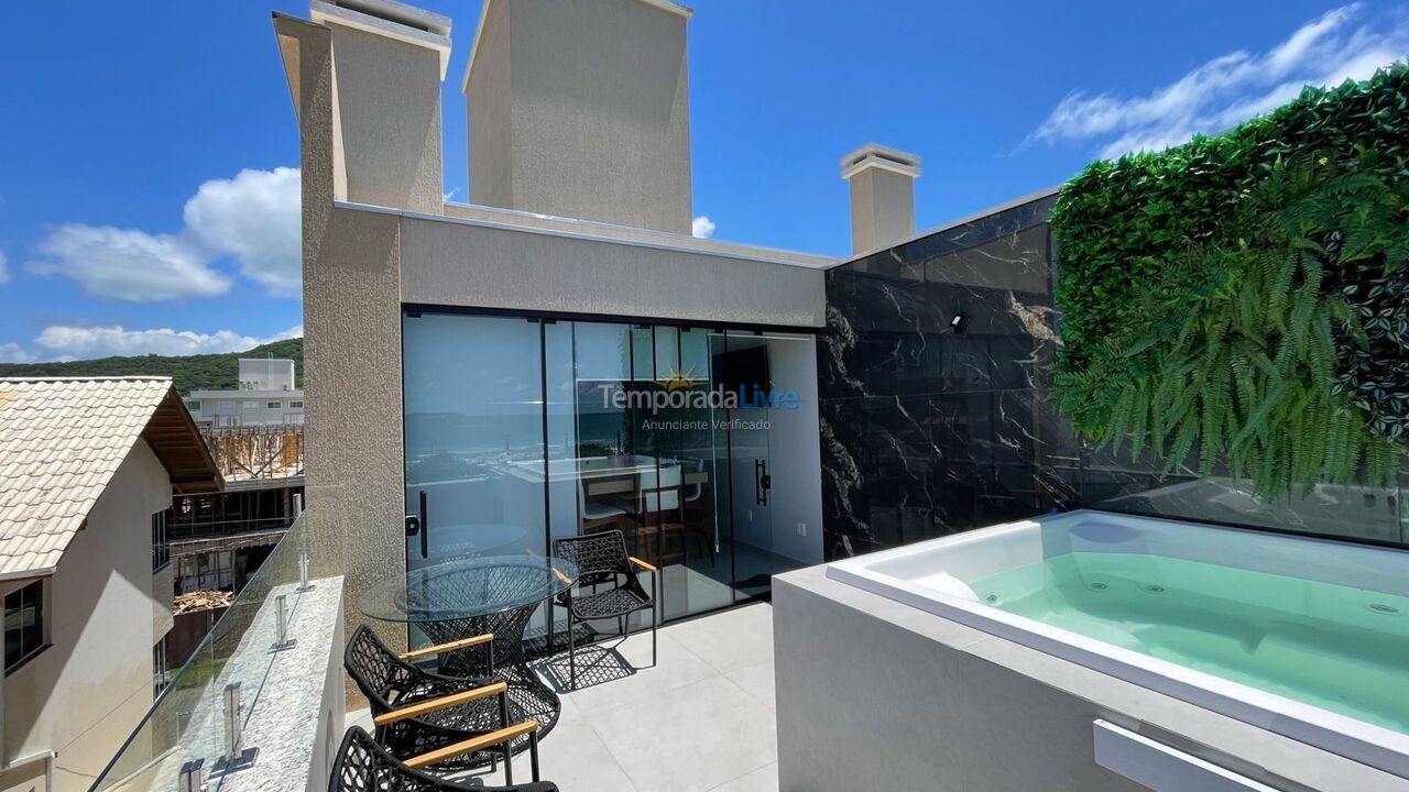 Apartment for vacation rental in Bombinhas (Mariscal)