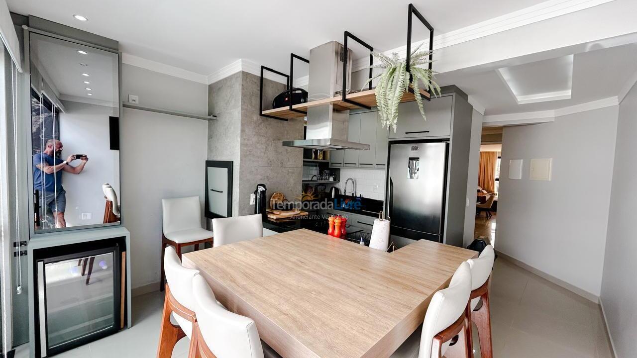 Apartment for vacation rental in Bombinhas (Mariscal)