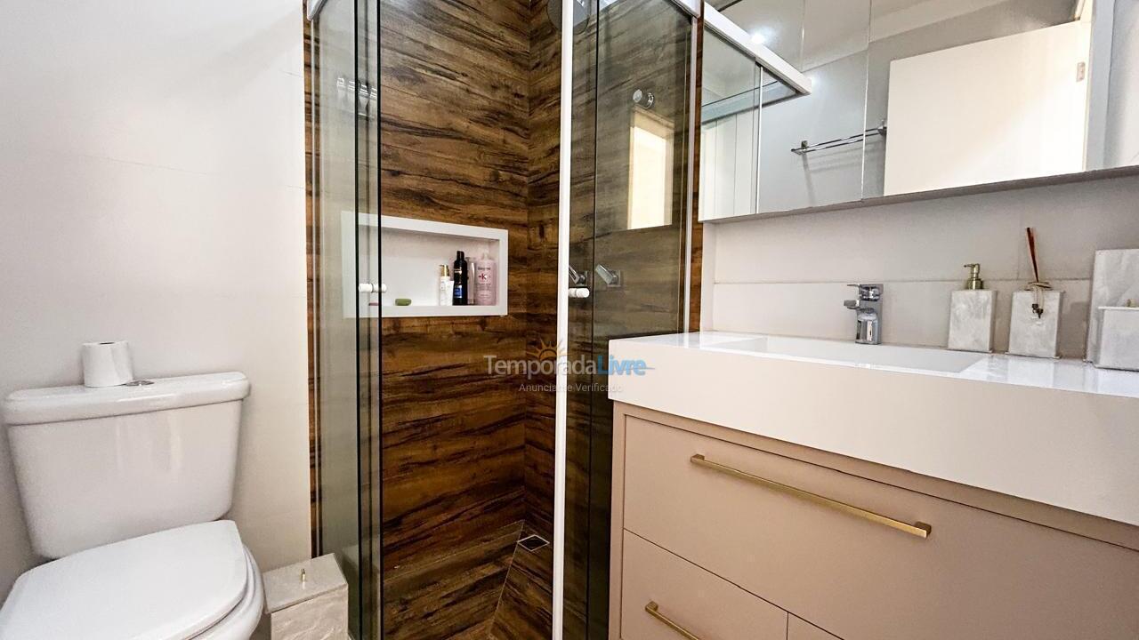 Apartment for vacation rental in Bombinhas (Mariscal)