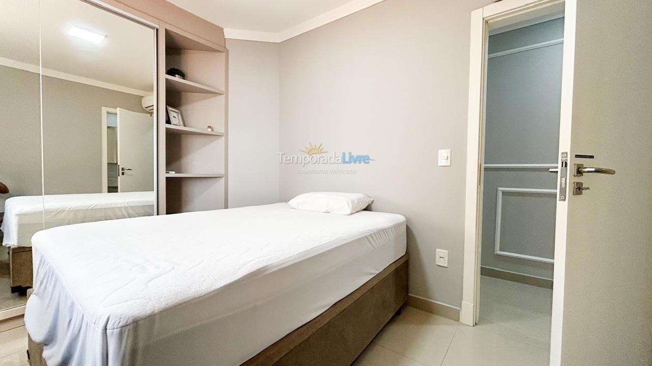 Apartment for vacation rental in Bombinhas (Mariscal)