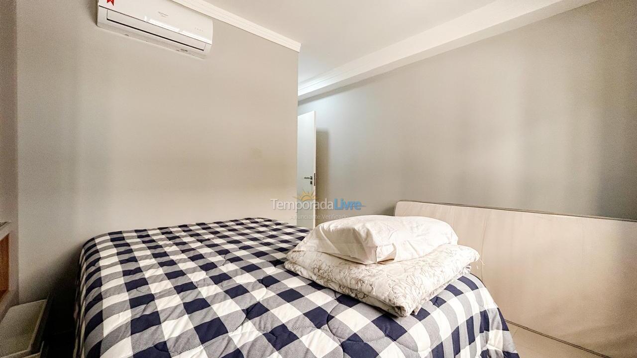 Apartment for vacation rental in Bombinhas (Mariscal)