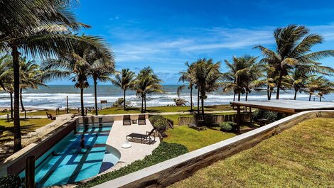 Luxury and Comfort Beachfront in Guarajuba/BA