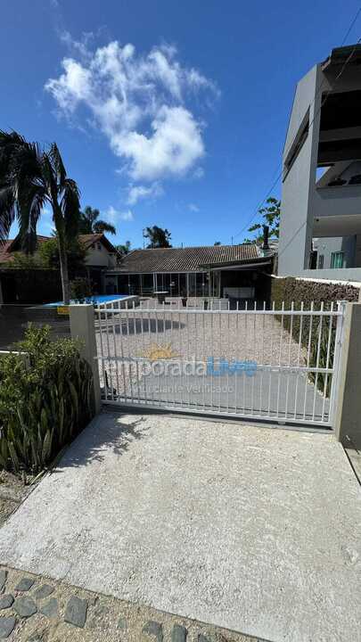 House for vacation rental in Bombinhas (Canto Grande)