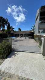 Cedar House with Pool