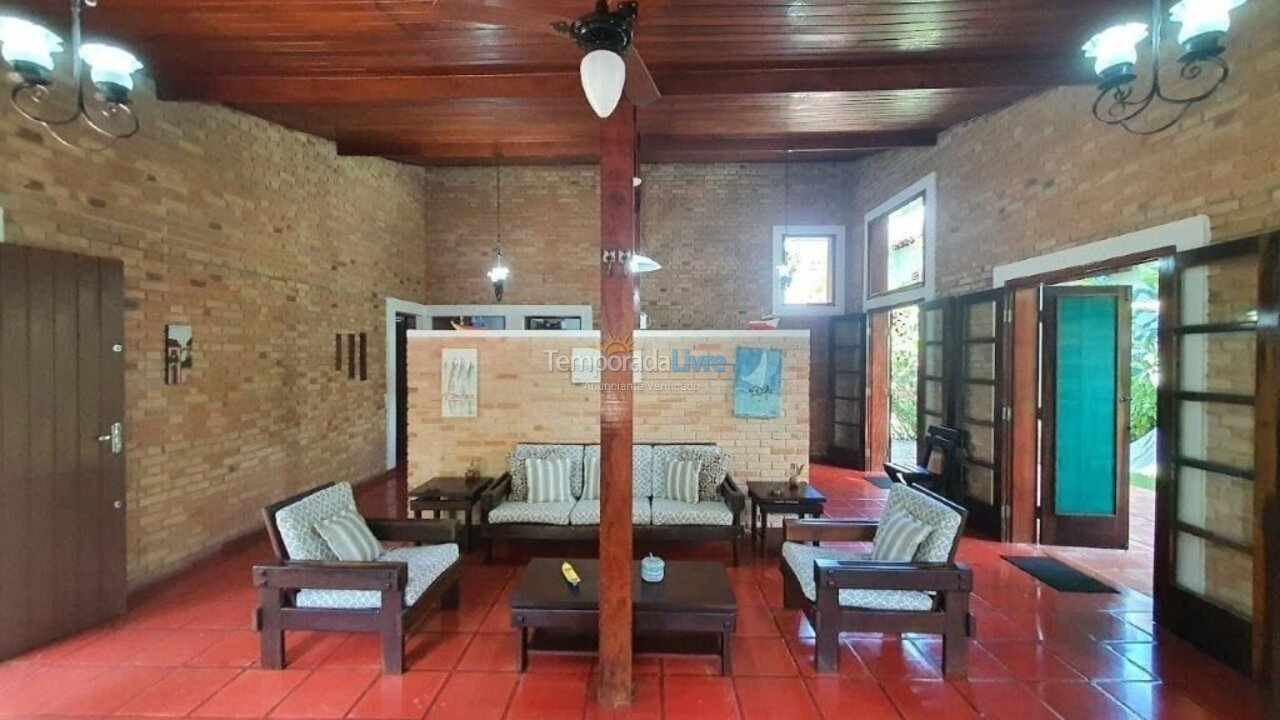 Casa para aluguel de temporada em Ubatuba (Itamambuca)