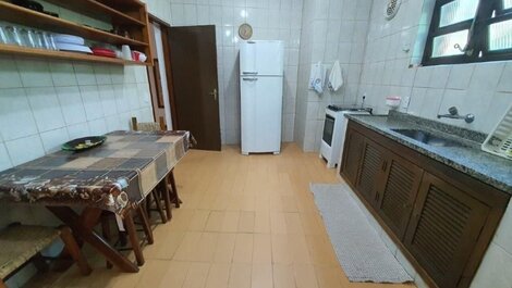 Casa a 80m da praia de Itamambuca