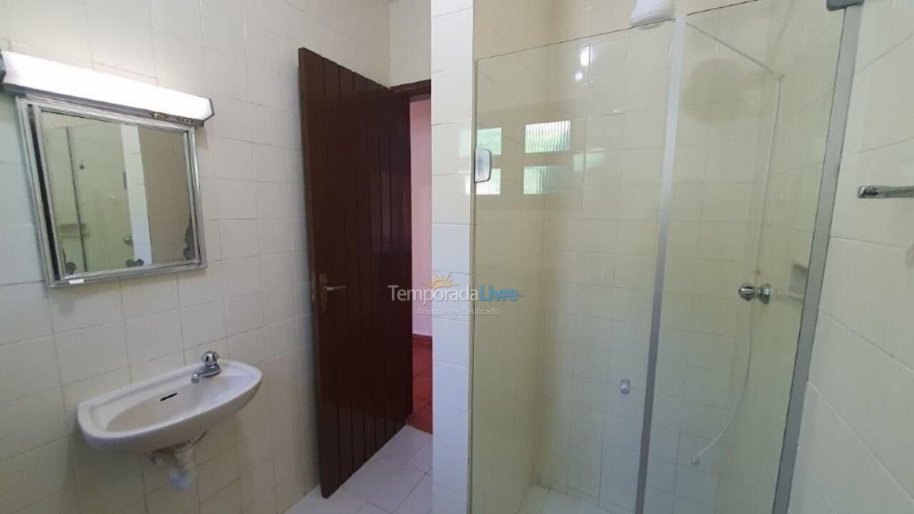 Casa para aluguel de temporada em Ubatuba (Itamambuca)