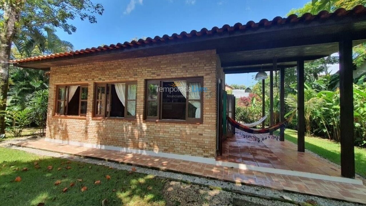 Casa para aluguel de temporada em Ubatuba (Itamambuca)