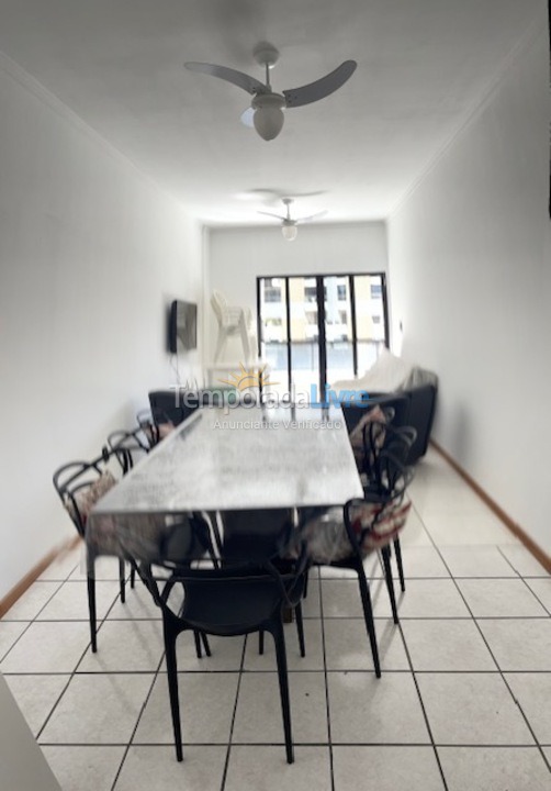 Apartamento para aluguel de temporada em Itapema (Meia Praia)
