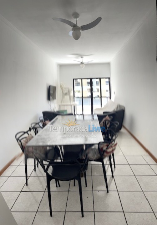 Apartamento para aluguel de temporada em Itapema (Meia Praia)