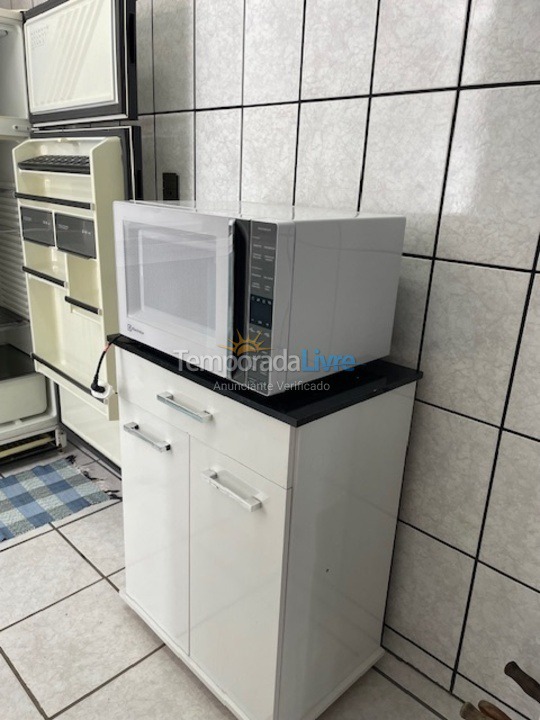 Apartamento para aluguel de temporada em Itapema (Meia Praia)