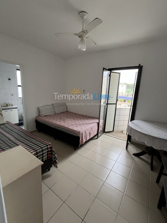 Apartment for vacation rental in Guarujá (Astúrias)