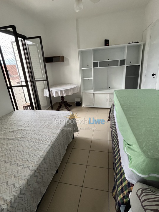 Apartment for vacation rental in Guarujá (Astúrias)