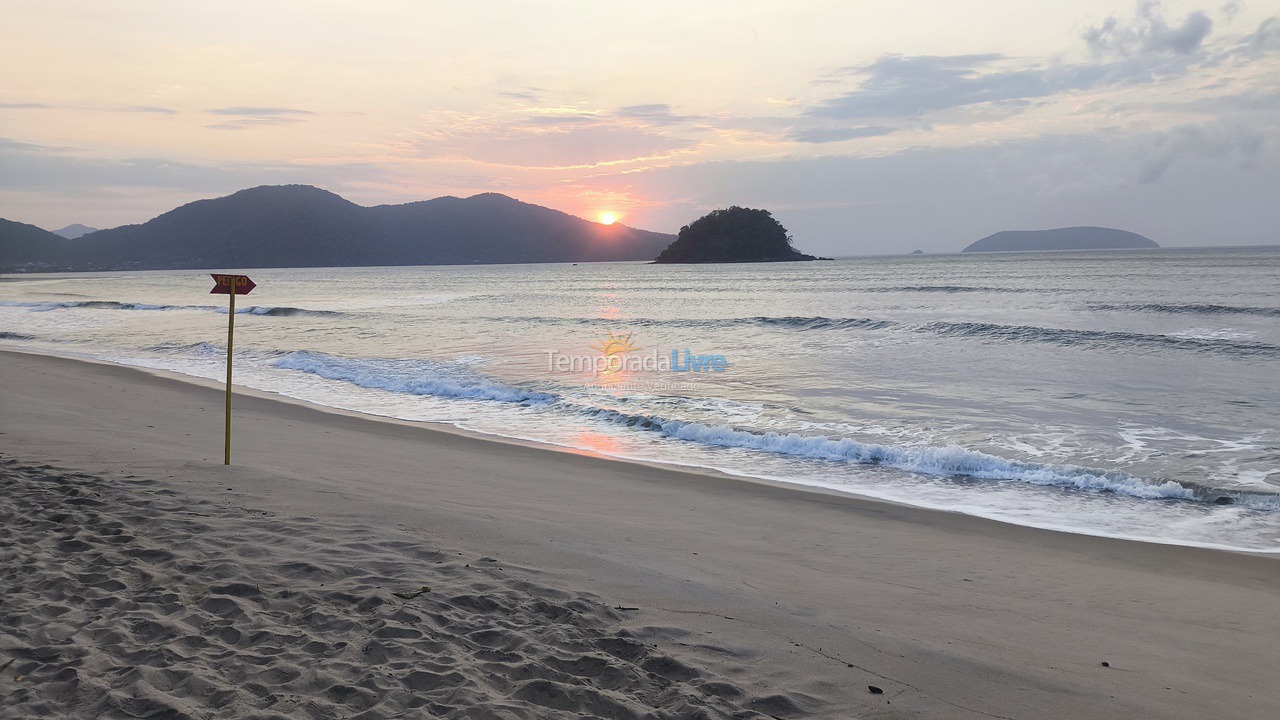 Casa para aluguel de temporada em Ubatuba (Lagoinha)