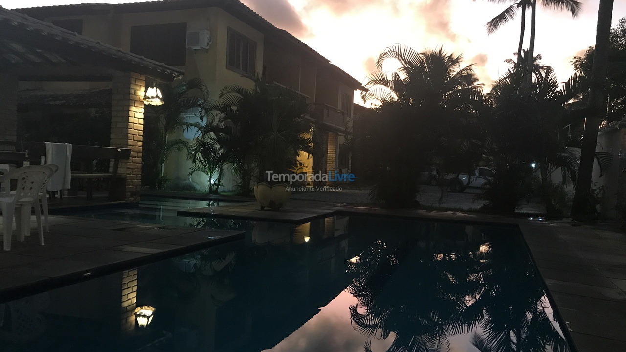 Apartamento para aluguel de temporada em Porto Seguro (Praia de Taperapuan)