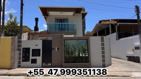 Casa para alugar em Bombinhas - Praia de Zimbros