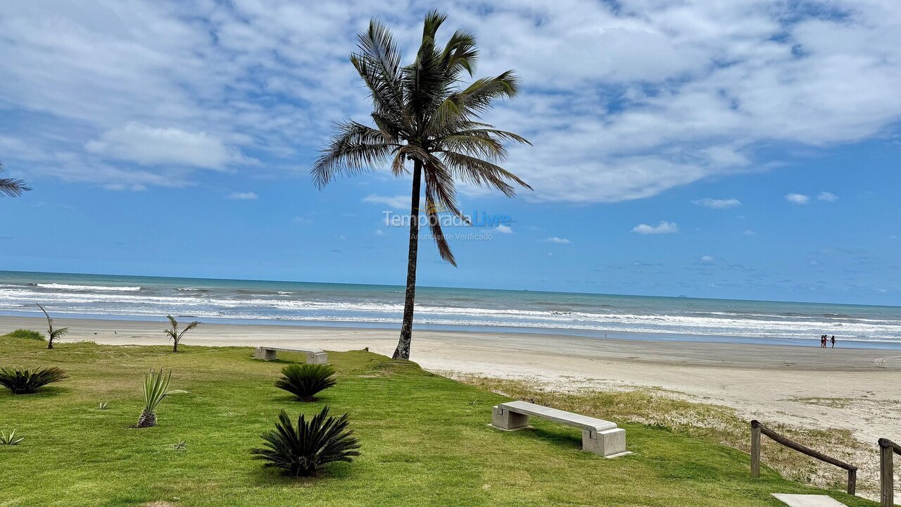 Apartamento para aluguel de temporada em Itanhaém (Santa Terezinha)
