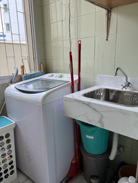 Beachfront apartment in Florianópolis for 4 people with pool.