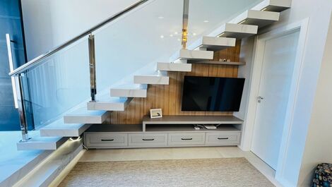 Excellent two-suite townhouse on Mariscal Beach.