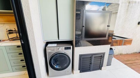 Excellent two-suite townhouse on Mariscal Beach.